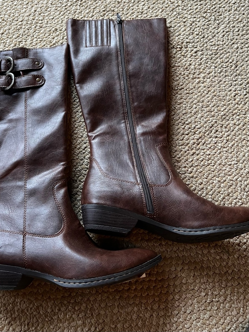 NWT b.o.c. Boots